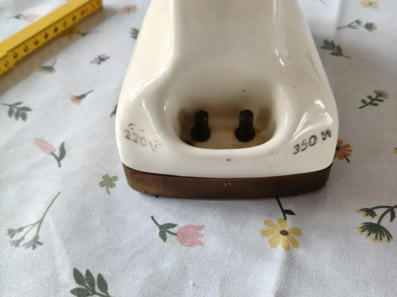 Billede 4 - super flot gamle strygejern i porcelæn vildt retro