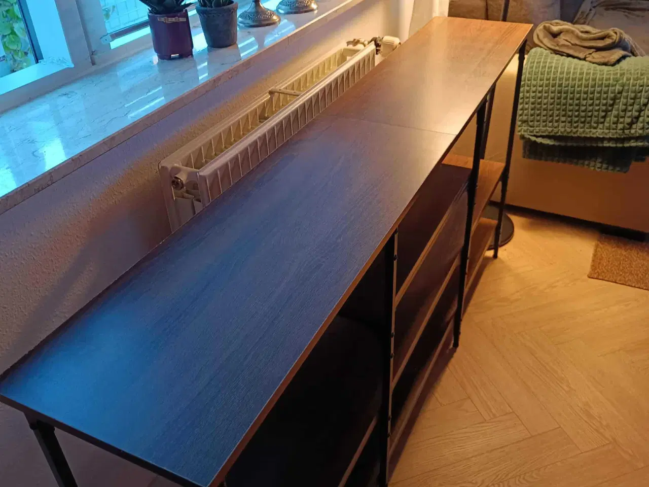 Billede 3 - Flot konsolbord, helt som nyt!