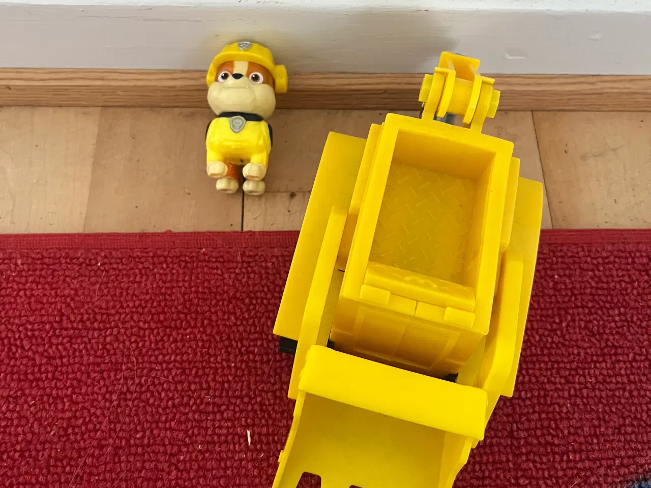 Billede 3 - Paw patrol legetøj 