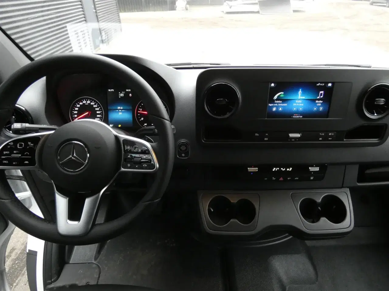 Billede 10 - Mercedes-Benz Sprinter 317 2,0 CDI A4 H2 RWD 9G-Tronic 170HK Van Aut.