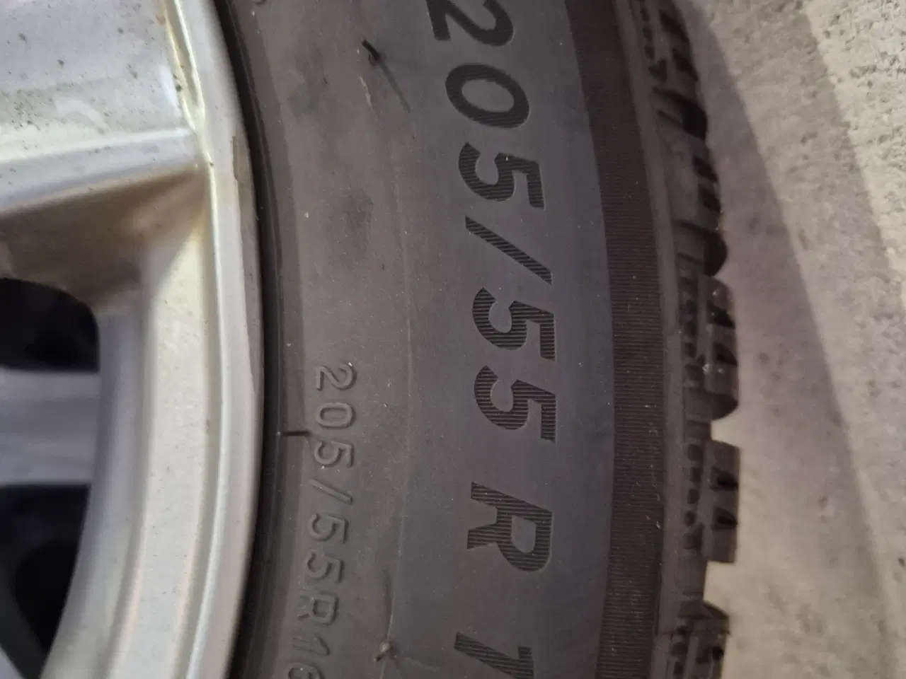 Billede 5 - Michelin Alpin 6 - 205/55 R16 Med alufælge
