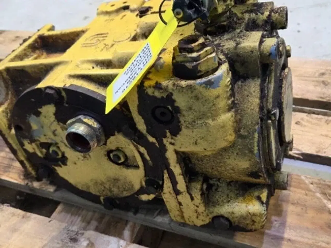 Billede 9 - New Holland TX68 Hydrostatisk Pumpe 9811195