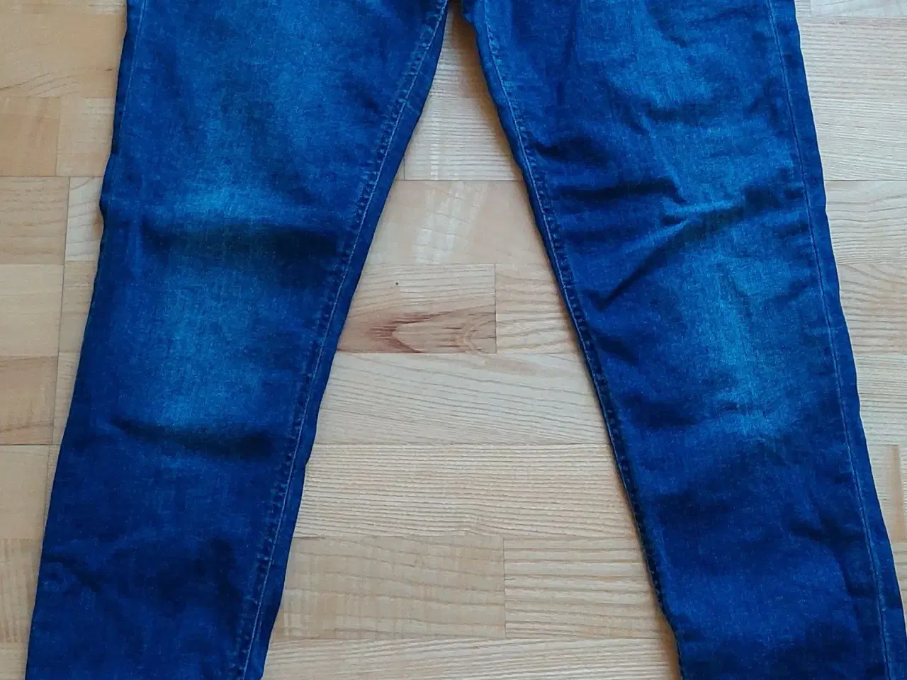 Billede 1 - Acne jeans