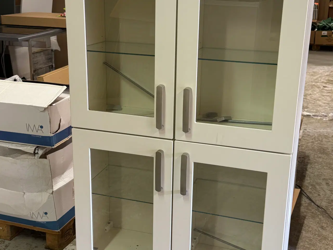 Billede 4 - vitrine skabe med klart glas 