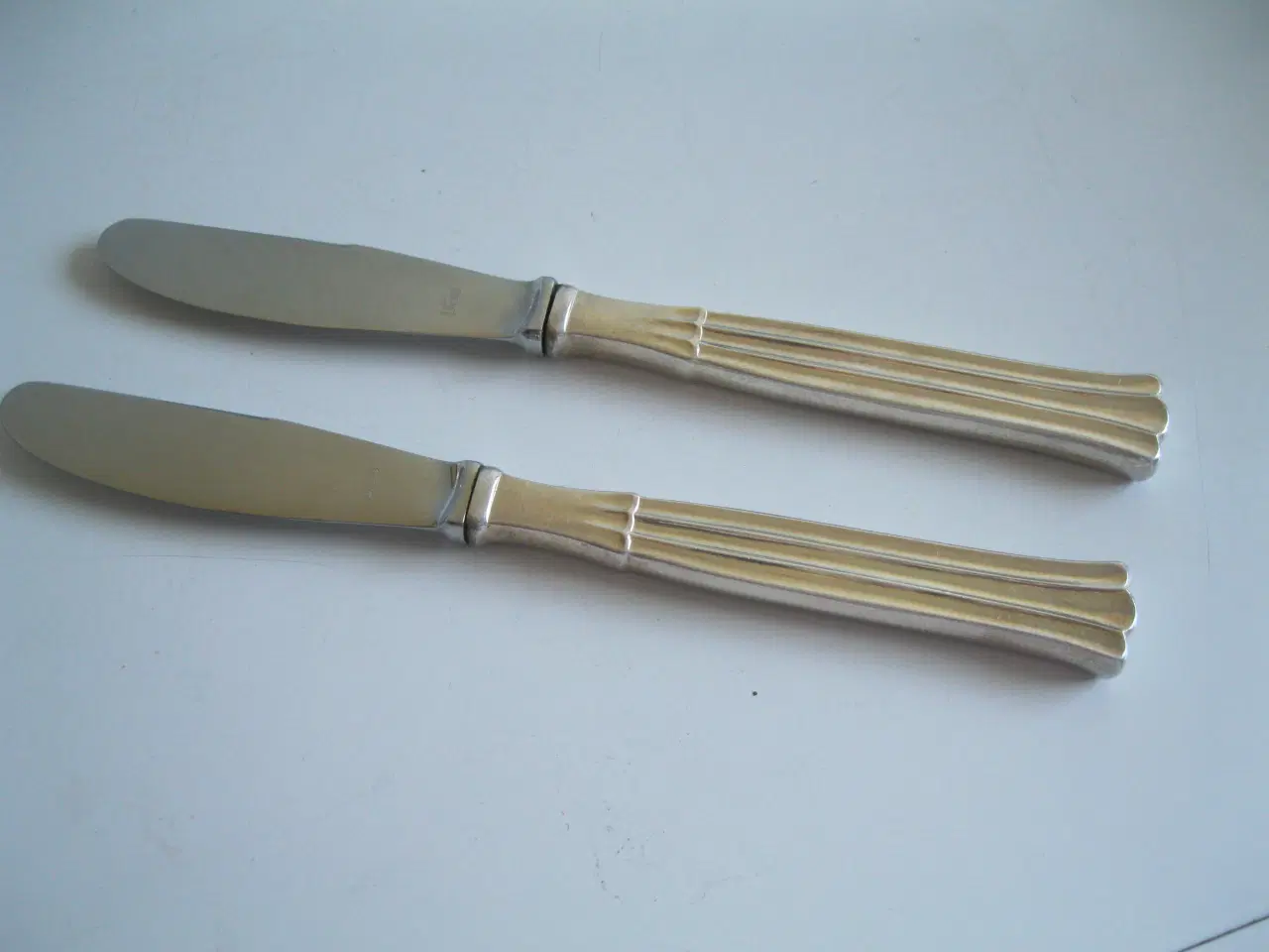 Billede 1 - Regent sølvplet middagsknive 21 cm