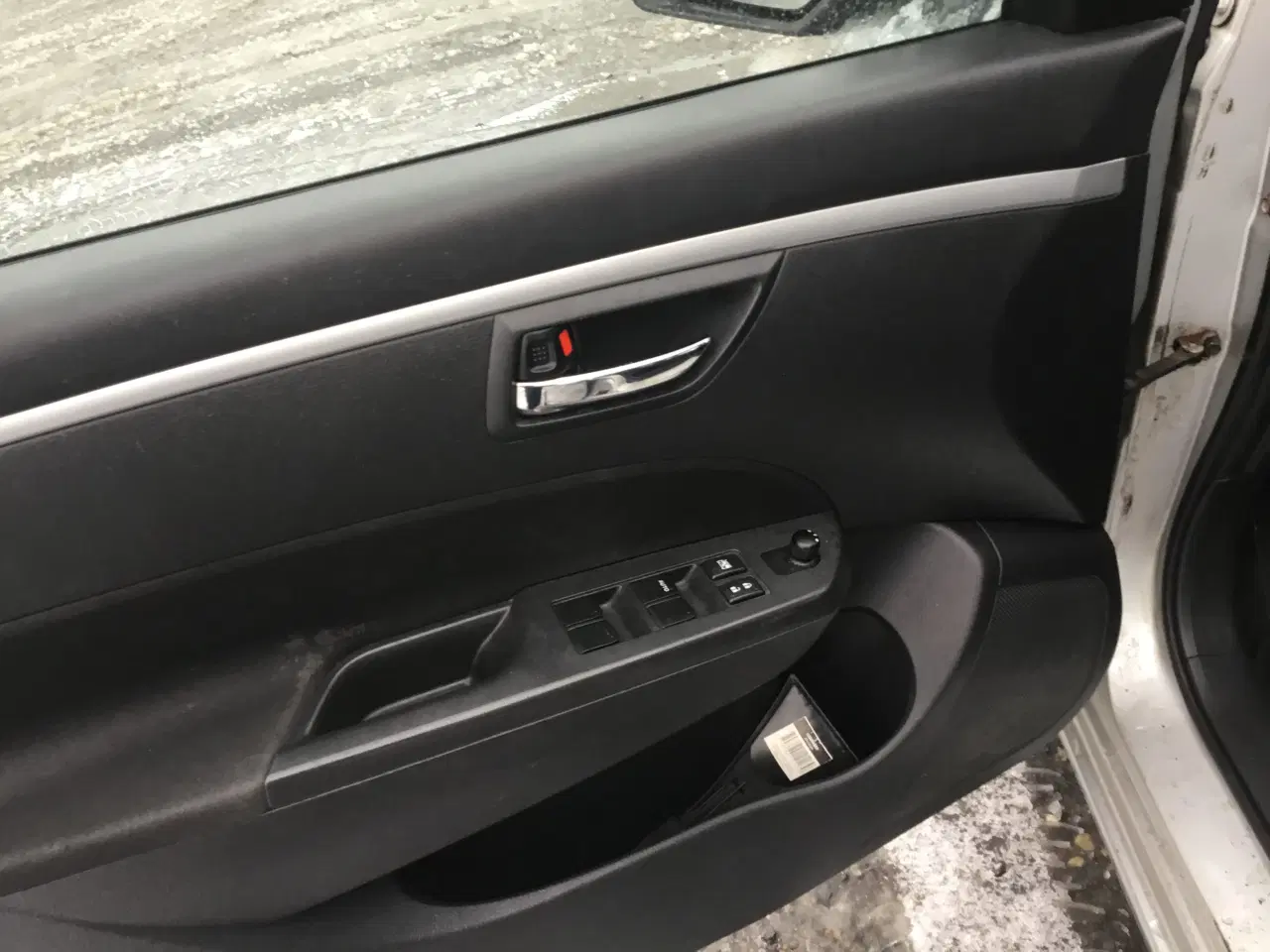 Billede 10 - Suzuki swift 1,2 nysynet træk meget velholdt 