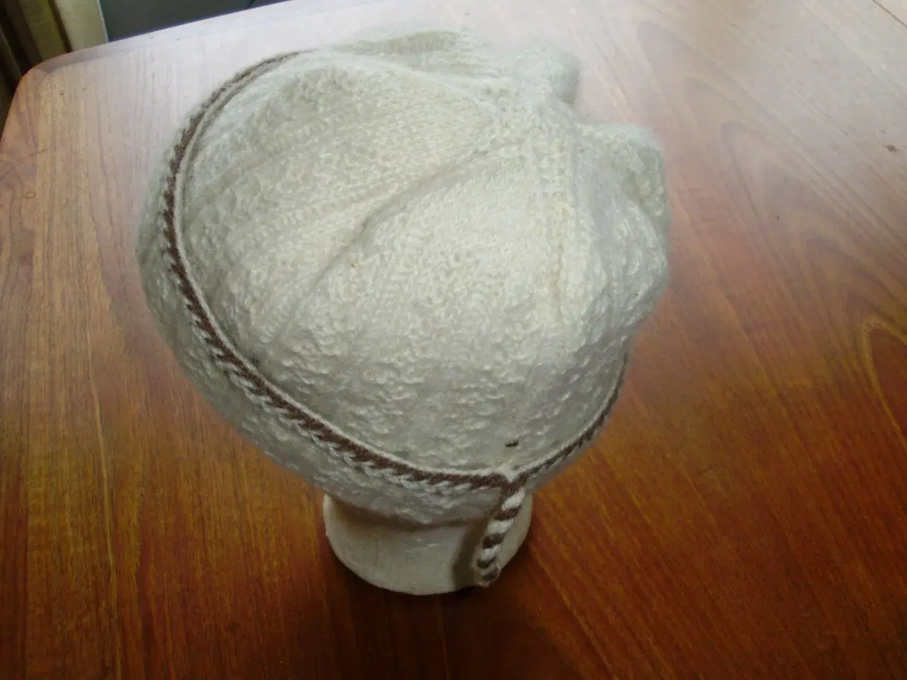 Billede 3 - Handsker, luffer og hovedtøj