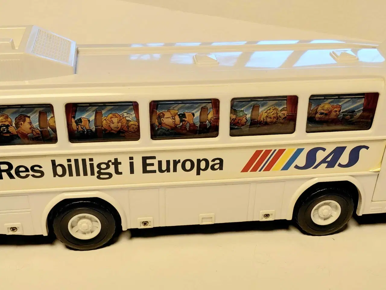 Billede 5 - Retro SAS bus.