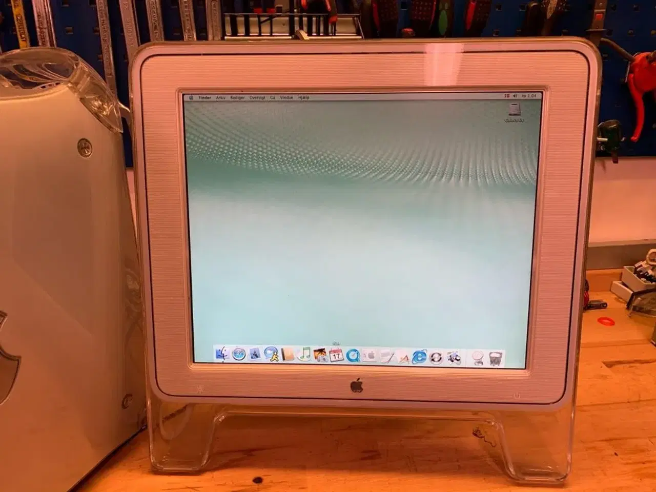 Billede 1 - Sælger min powerMac g4 skærm