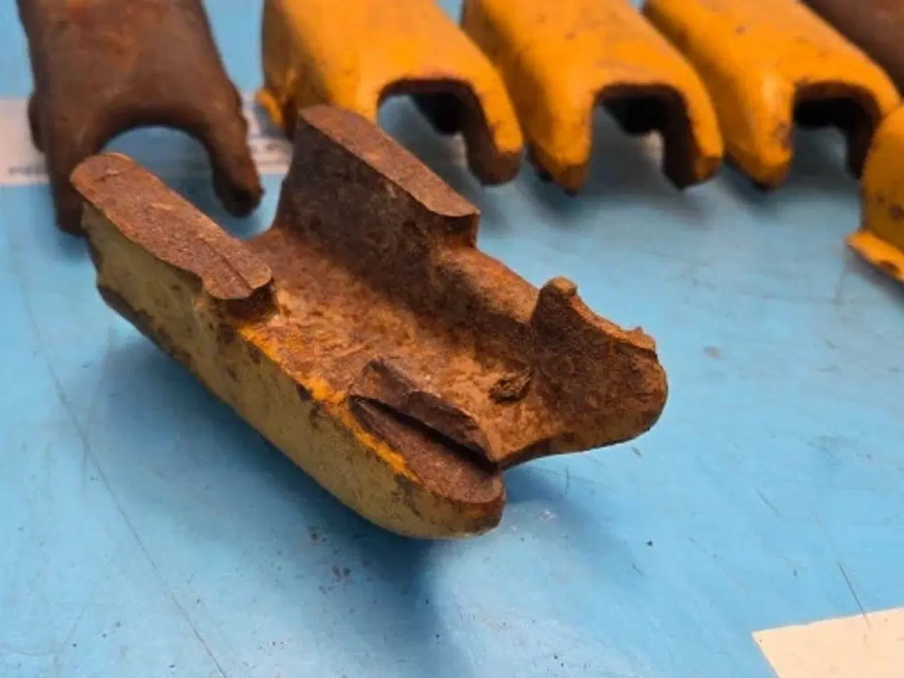 Billede 6 - Hydrema 806 Tænder Til Frontskovl 11 Stk 548113