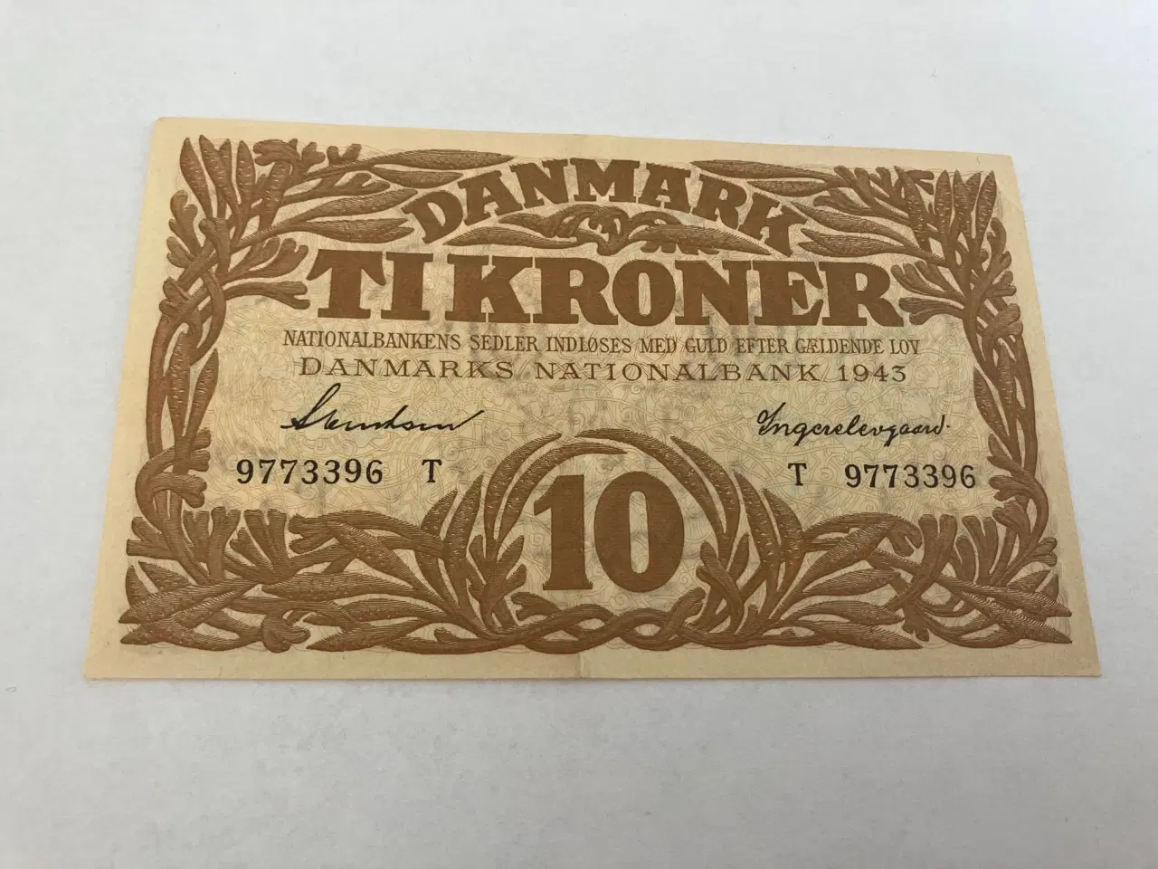 Billede 1 - 10 Kroner 1943 T - Pæn