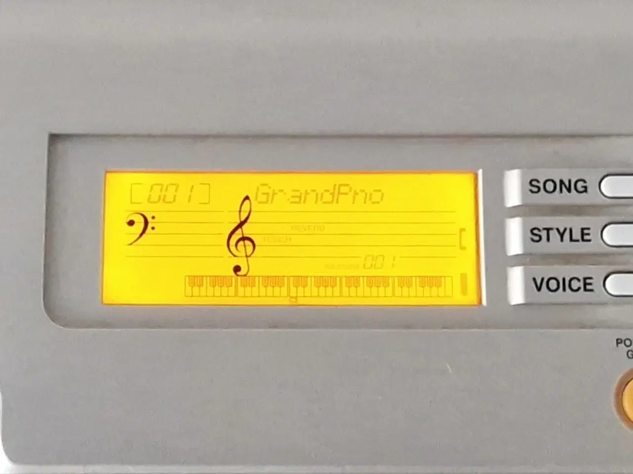 Billede 3 - Yamaha PSR-E313 Keyboard med stander og pedal