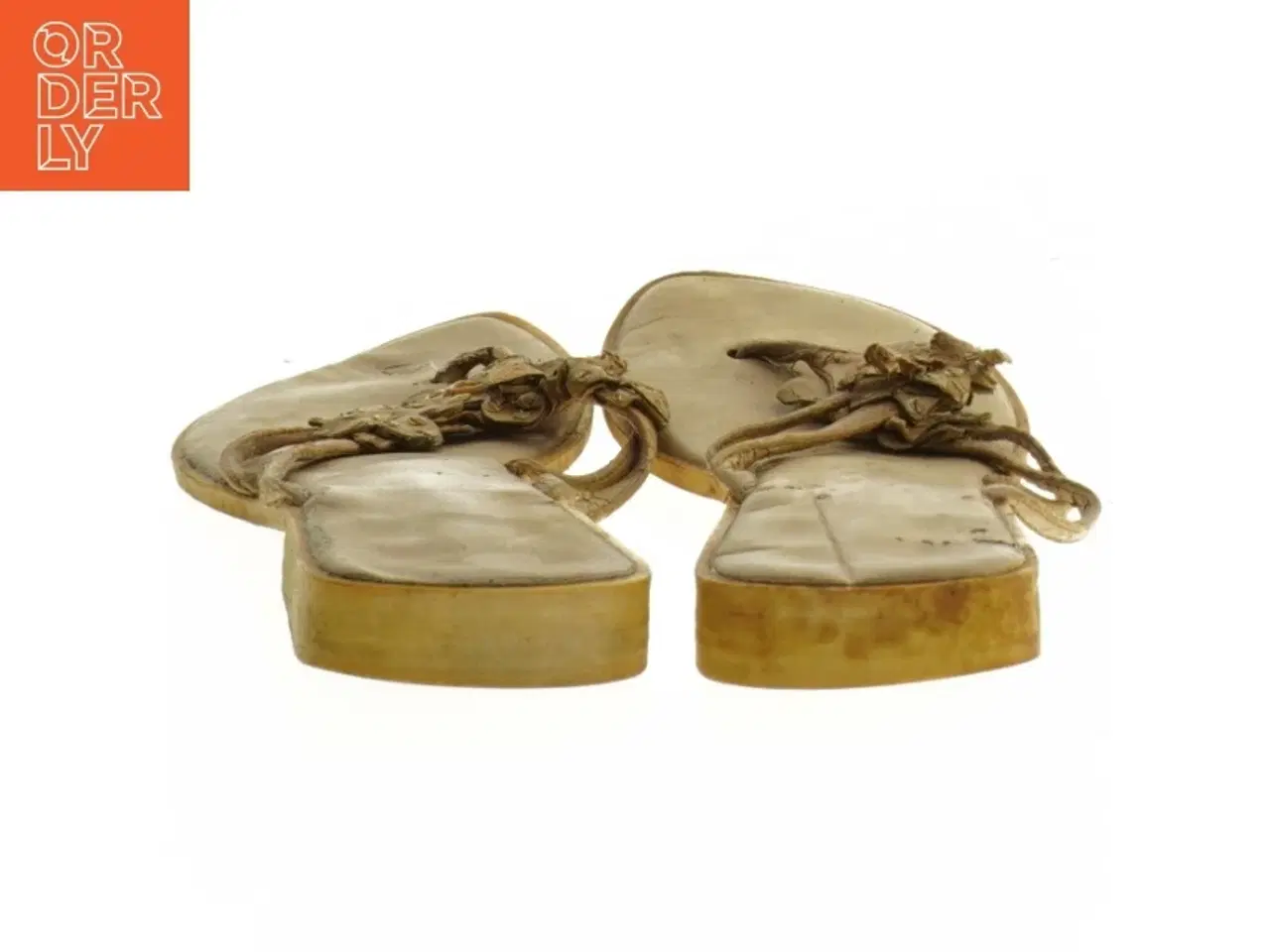 Billede 2 - Brune sandaler med blomsterpynt (str. Længde, 27 cm)