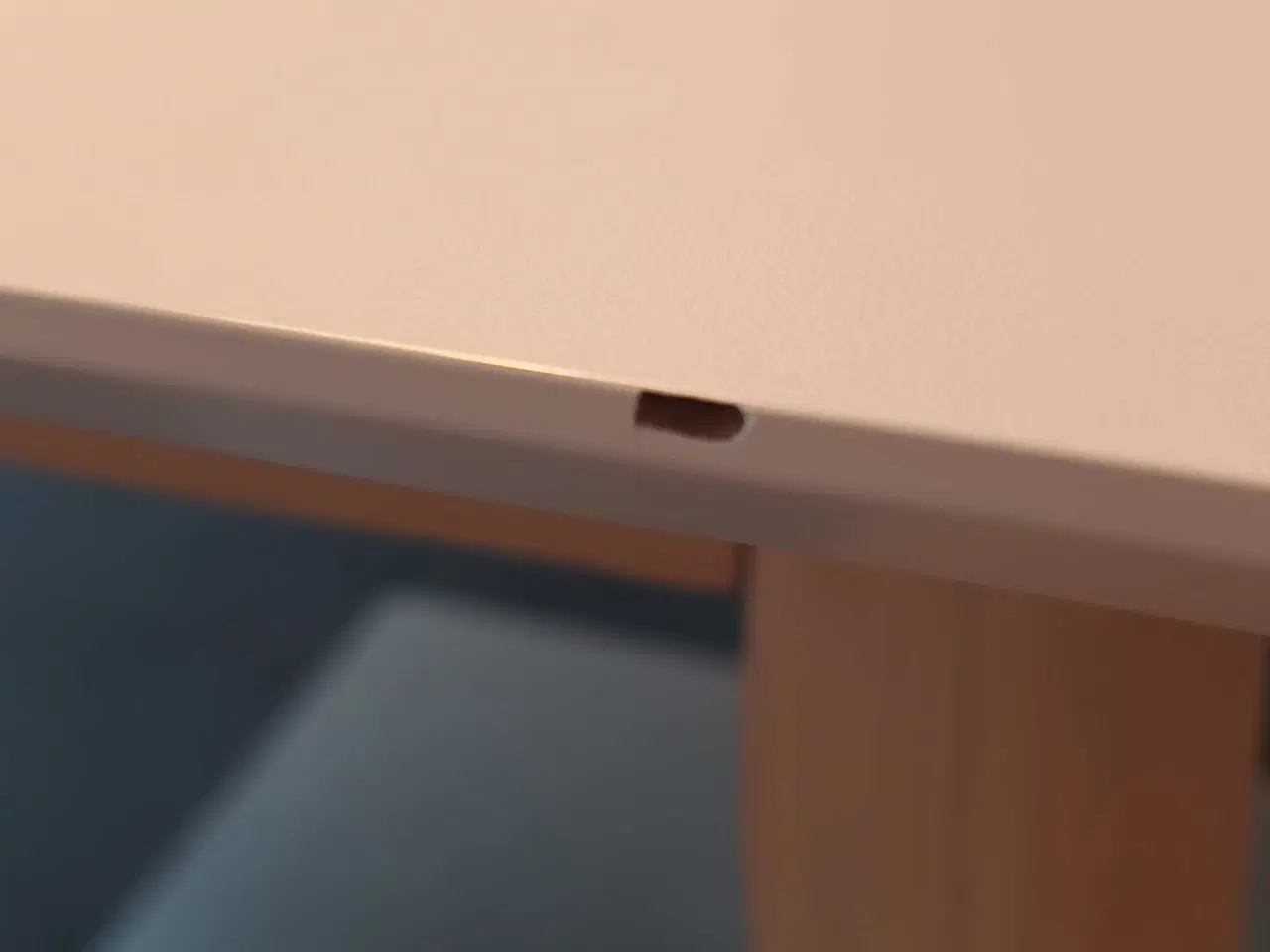 Billede 5 - Hvidt spisebord med træben 100x200 cm