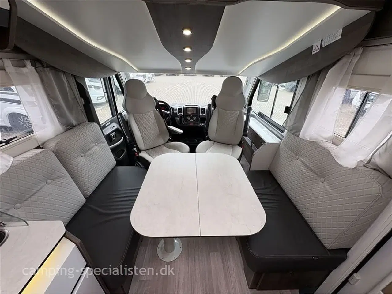 Billede 5 - 2020 - Benimar Amphitryon 957   Benimar Amphitryon 757 2020 - kan ses nu hos Camping-Specialisten.dk