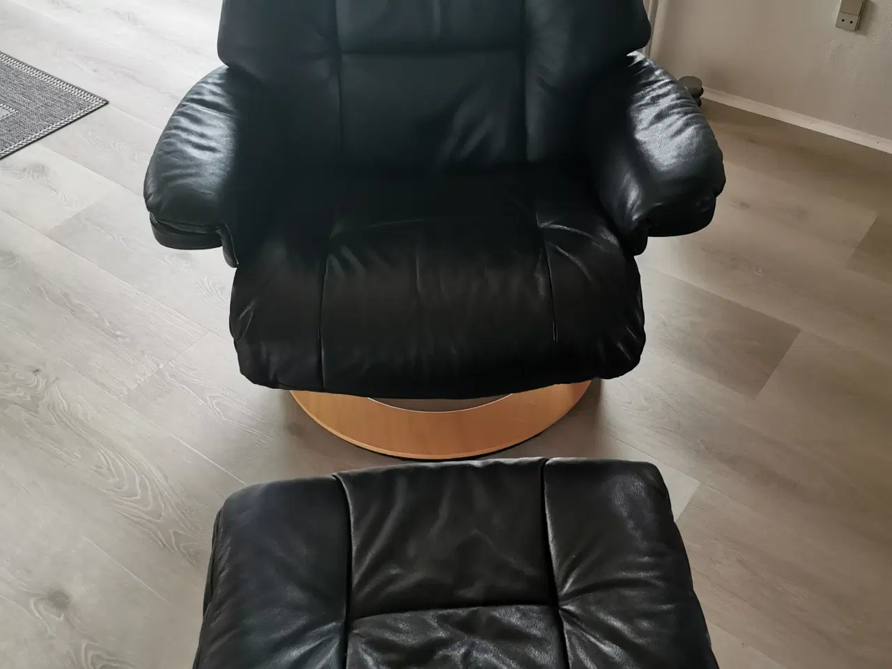 Billede 2 - Okse Læderstol m/vippefunktion m/skammel