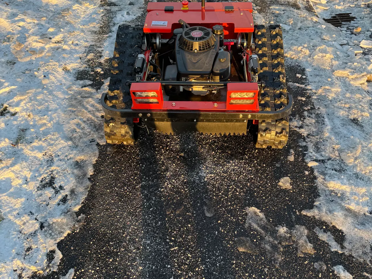 Billede 2 - Fjernstyret kratrydder