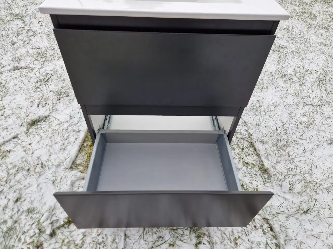 Billede 5 - NY PRIS - Vaskeskab med porcelænsvask