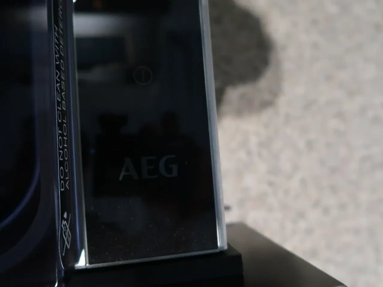 Billede 3 - Vakuumforsegler/skuffe AEG KDE911423B