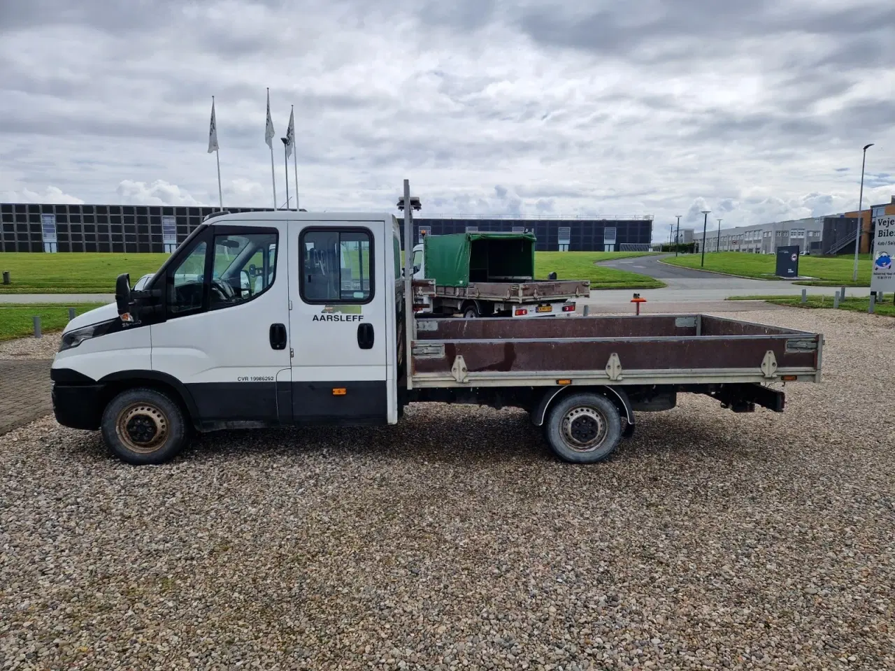 Billede 2 - Iveco Daily 2,3 35S14 Mandskabsvogn m/lad