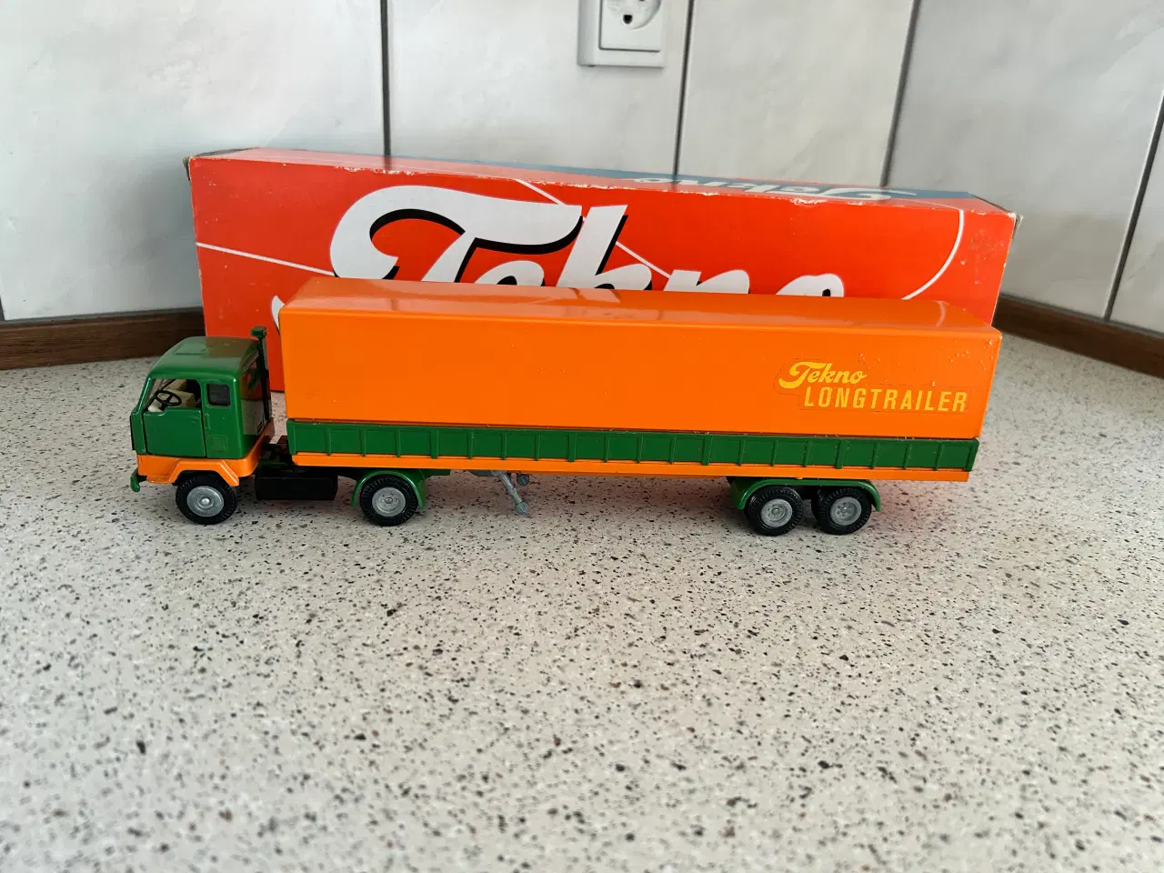 Billede 2 - Tekno 