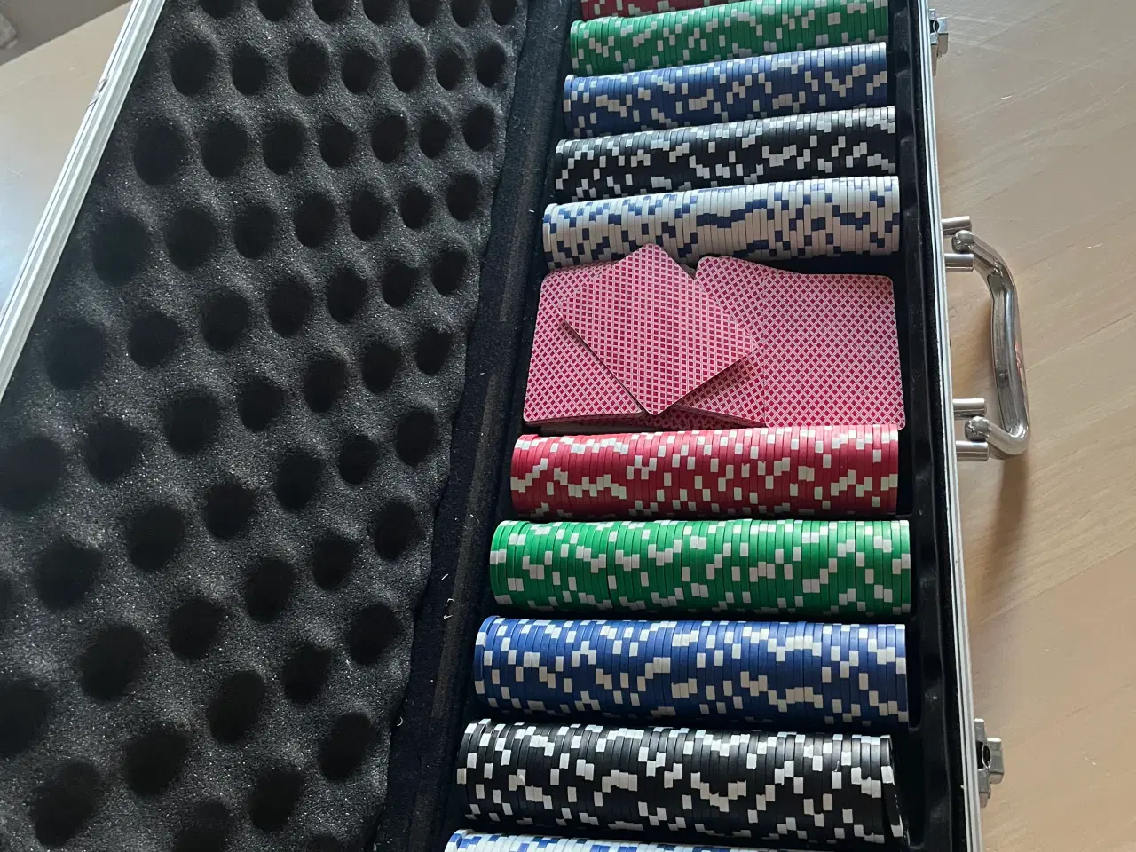 Billede 1 - Bord spil med kuffter 