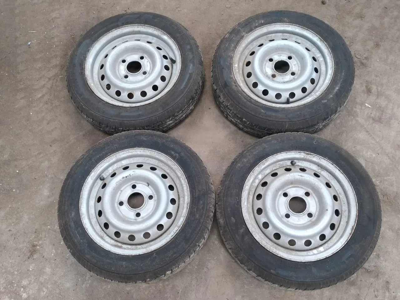 Billede 1 - Trailer hjul 4 stk 145/70-13 78N