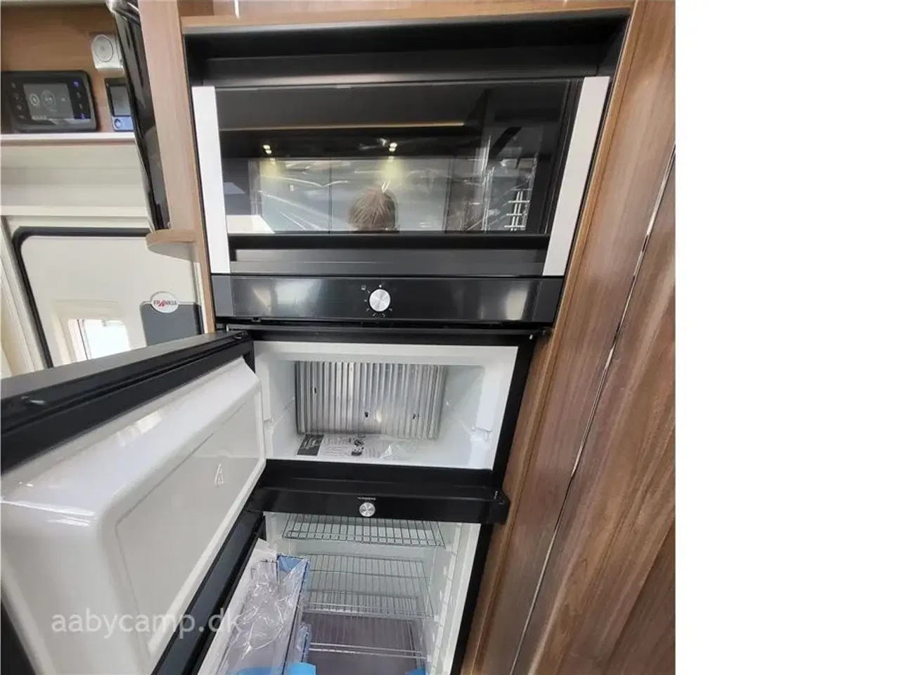 Billede 15 - 0 - Frankia I 740 GD F-Line   Topudstyret Titan 740, 4500 kg, luft bagaksel, 180 HK, Alde Centralvarme