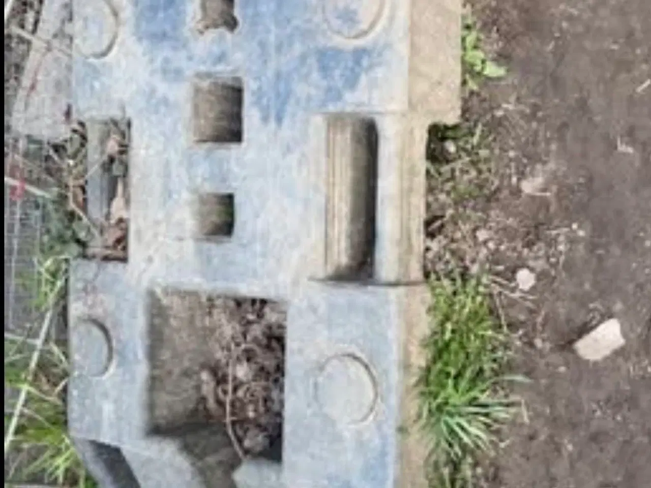 Billede 2 - Skiltefødder