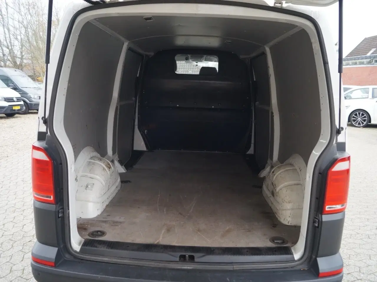 Billede 15 - VW Transporter 2,0 TDi 140 Kassevogn DSG lang