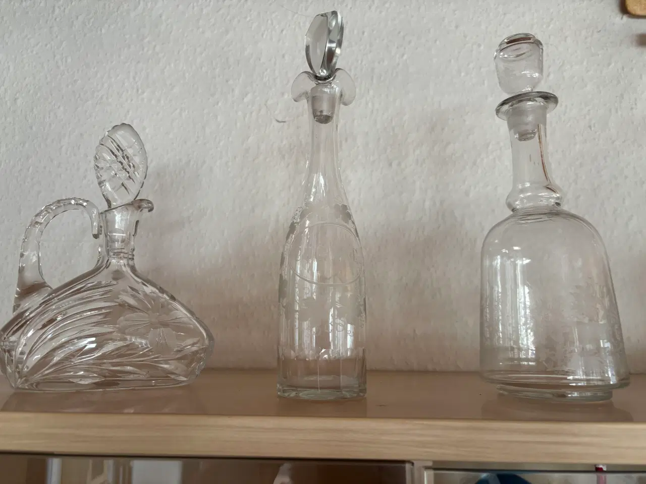 Billede 1 - Karafler sælges