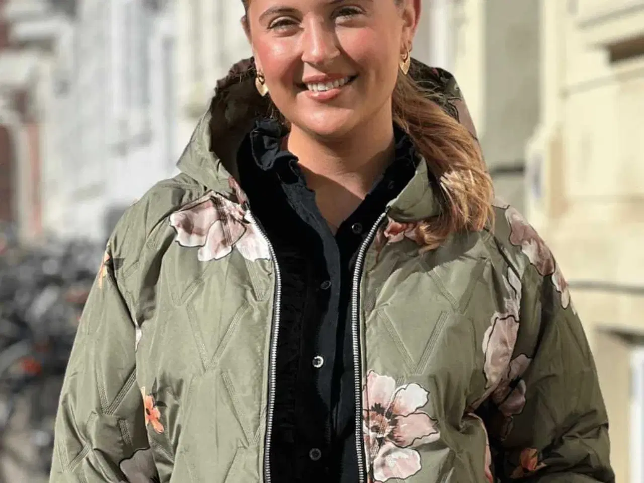 Billede 1 - Overgangsjakke S/M  NY