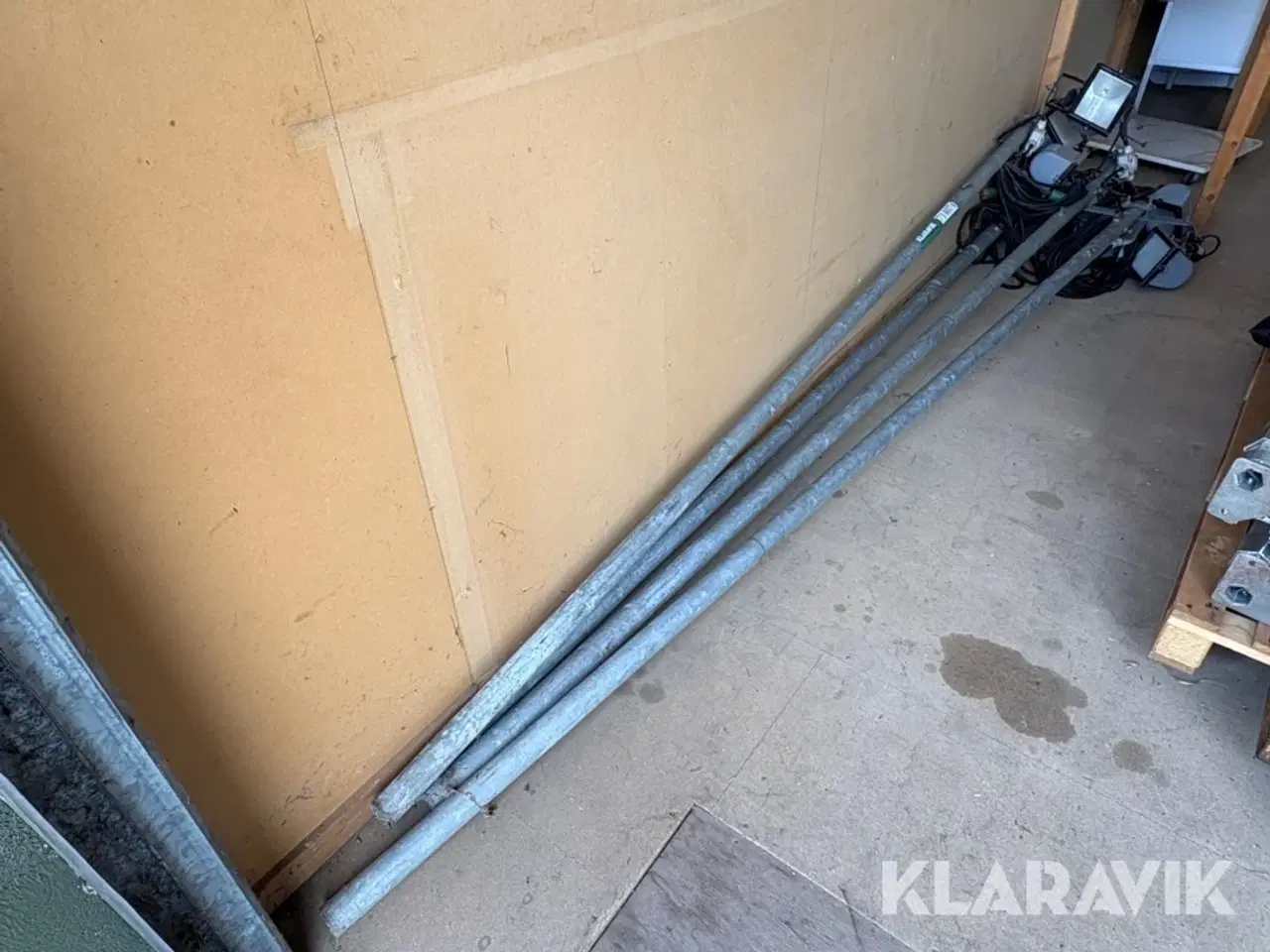 Billede 2 - Lamper med teleskopstang 4 styk.