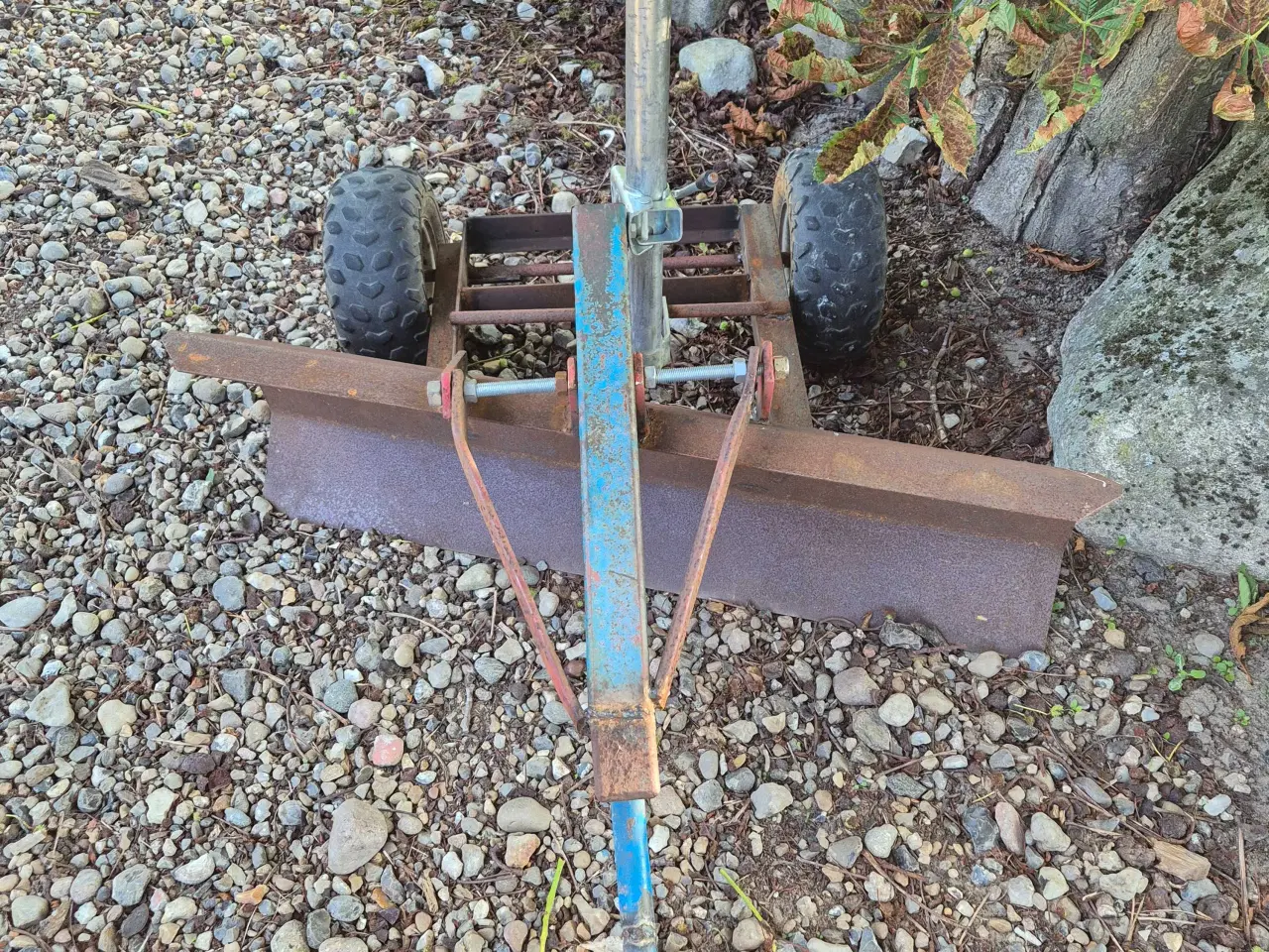 Billede 2 - Vejskraber til at eller have traktor 