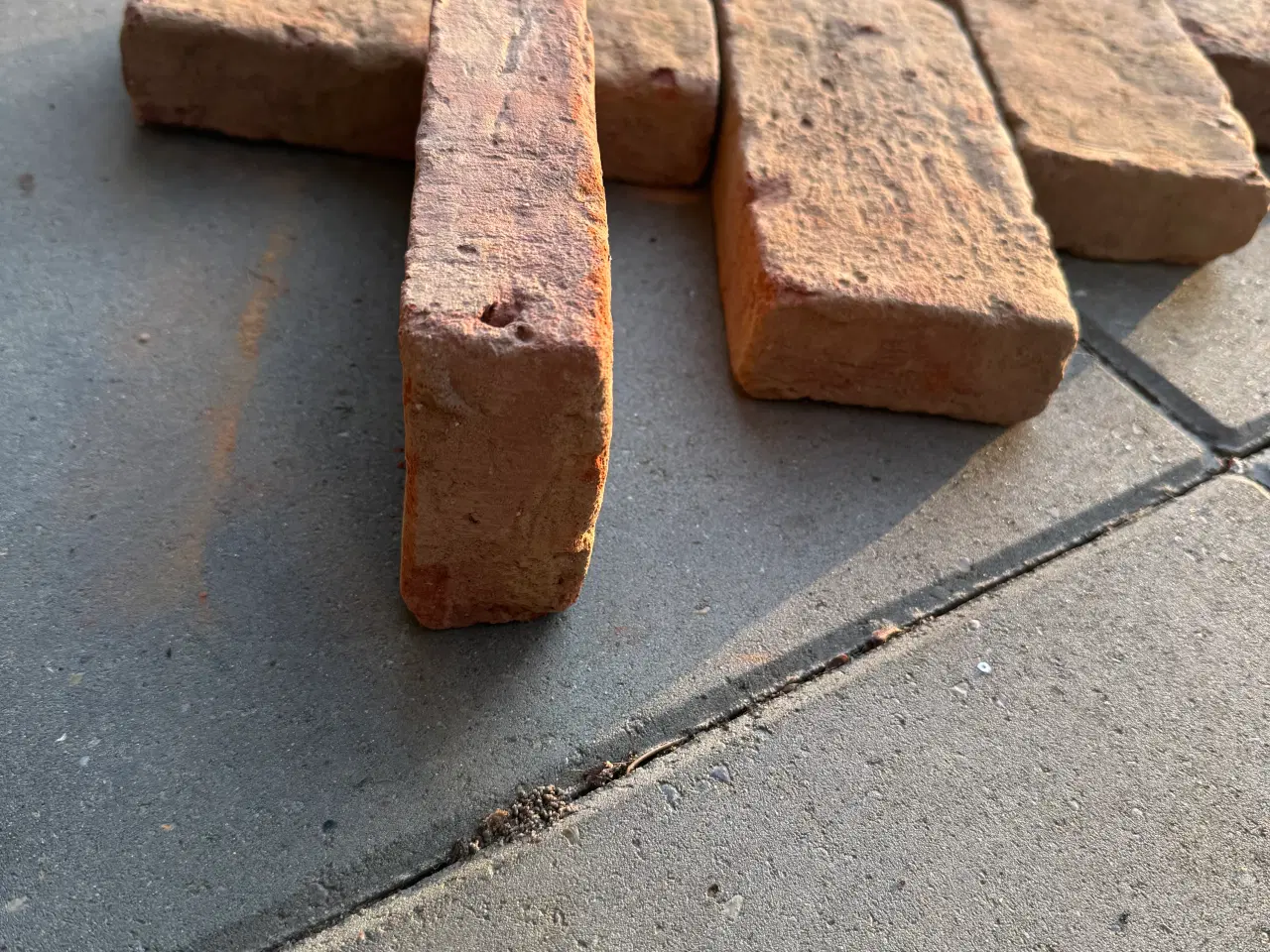 Billede 5 - Flotte gamle håndstrøgne flensborgsten