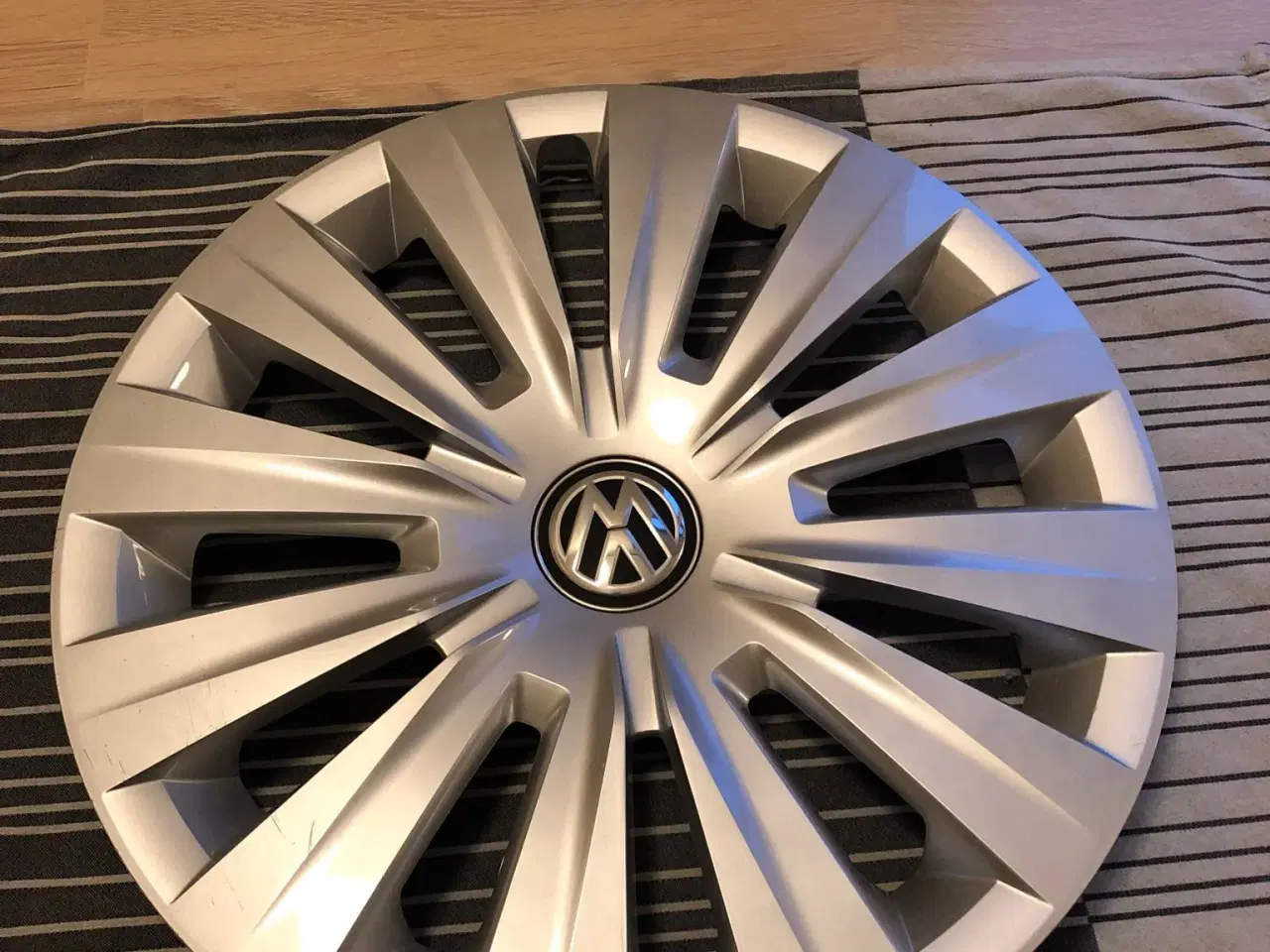 Billede 1 - 15 tommer VW hjulkapsel
