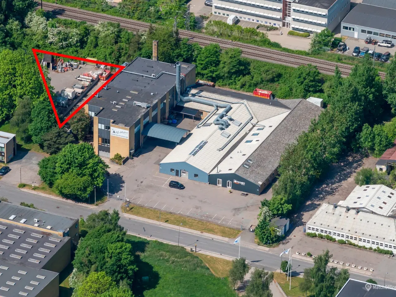 Billede 23 - Pæne kontor- og lagerlokaler samt større udenomsareal