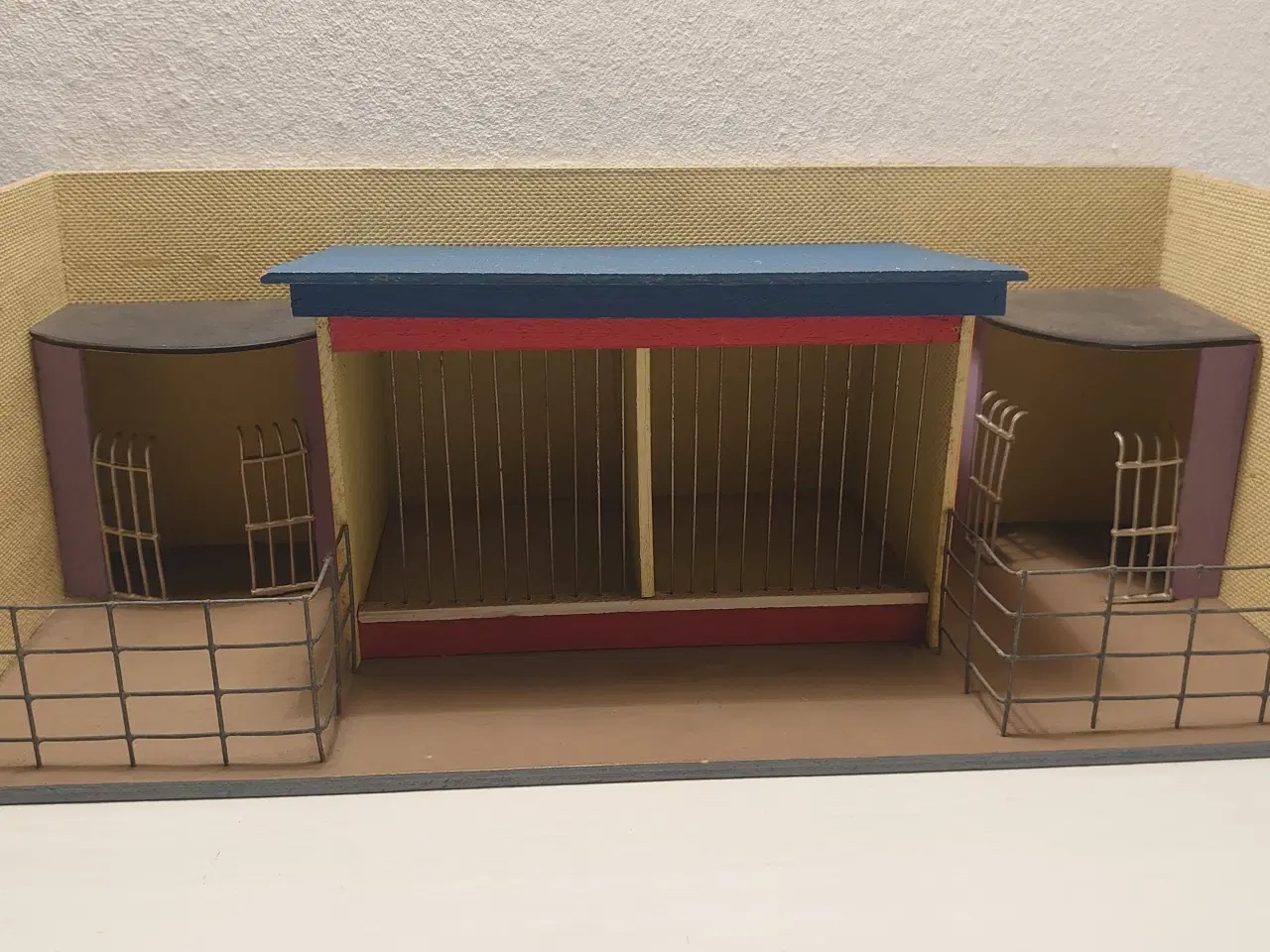 Billede 1 - Reisler:Sjældent Zoo dyrebur. 1950´erne.L. 40,5cm.