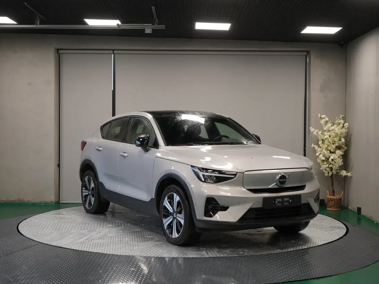 Billede 8 - Elbil i topudstyr - 231 HK – 2023 