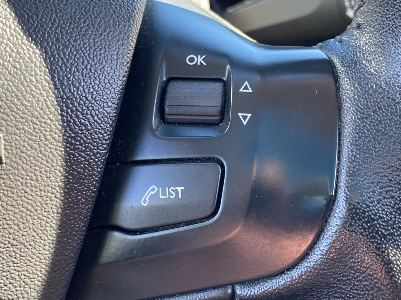 Billede 14 - Peugeot 208 1,2 VTi Allure Sky 82HK 5d