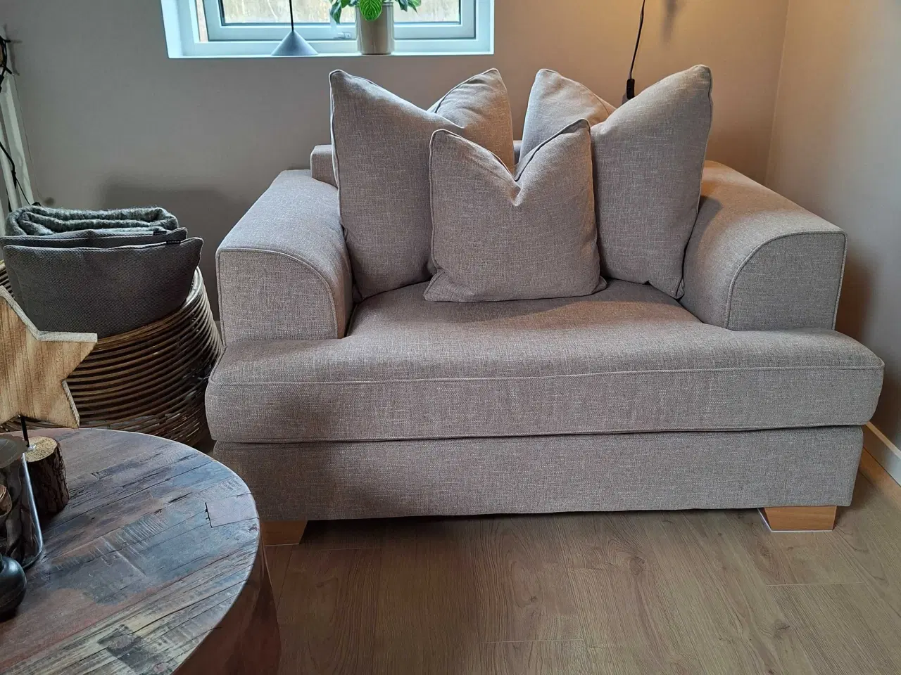 Billede 1 - ILVA KINGSTON LÆNESTOL 1 1/2 PRS SAND 