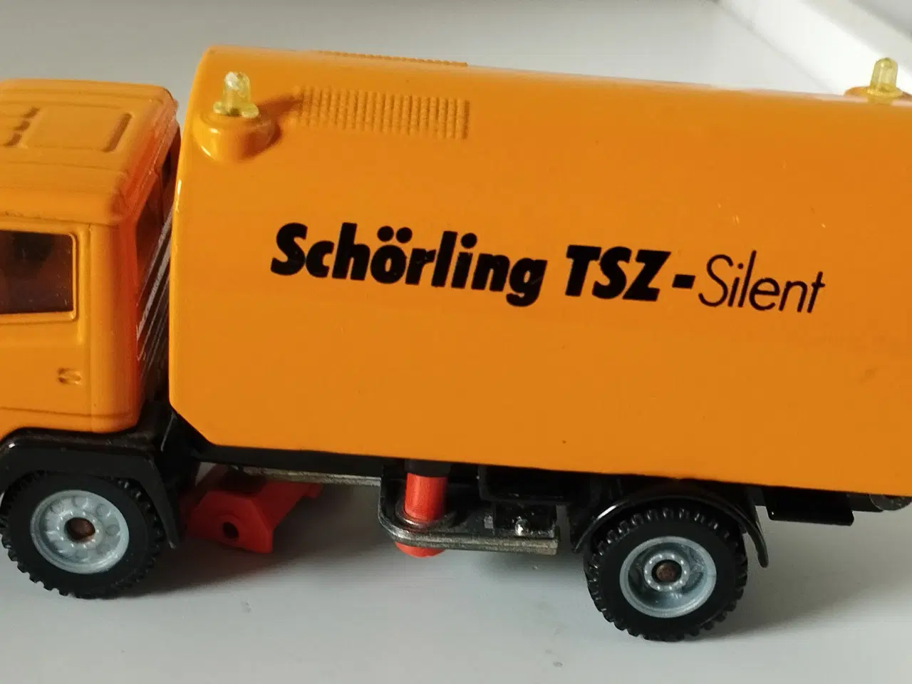 Billede 4 - Modellastbil, SIKU Mercedes-Benz