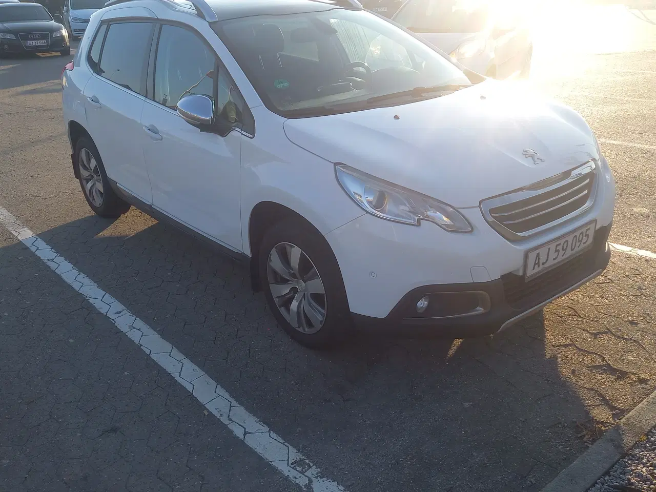 Billede 2 - Fin peugeot 2008 1.2 LEVERES NYSYNET 
