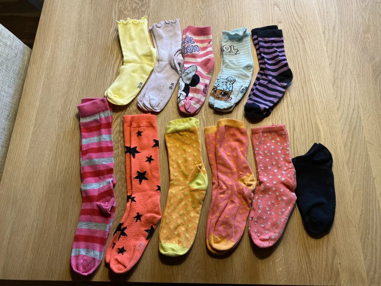 Billede 3 - Mange fine strømper fra 26- 36 