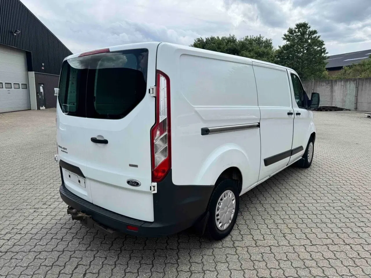Billede 2 - Ford Transit Custom 310L 2,2 TDCi 125 Ambiente Van