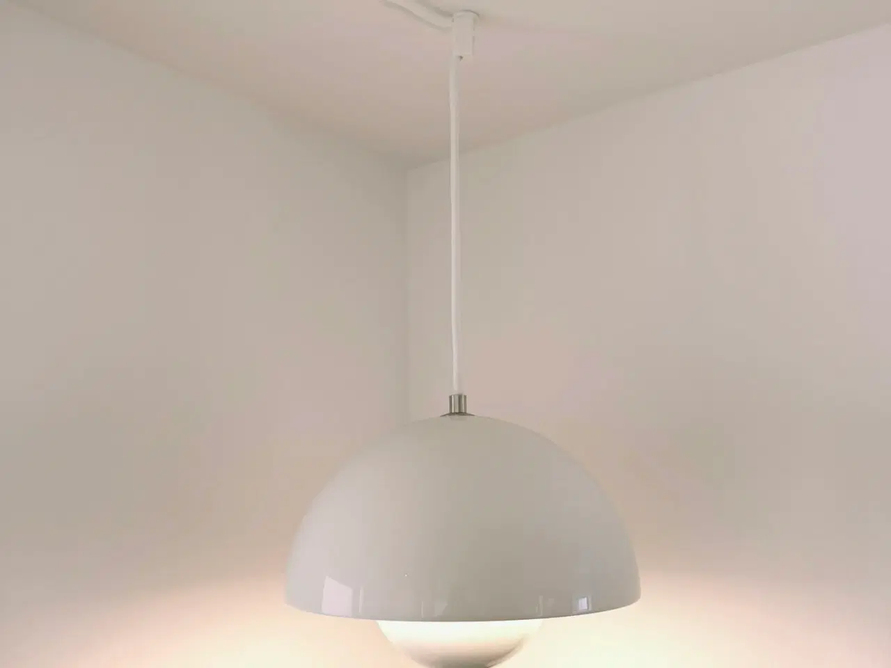 Billede 2 - &Tradition Flowerpot Verner Panton / VP1 Loftslamp