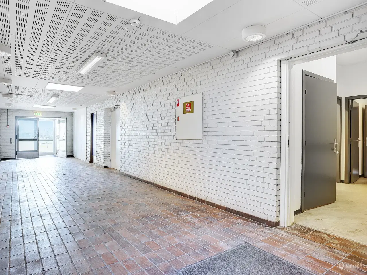 Billede 13 - Kontor/showroom velegnet til undervisningsformål, handel mm