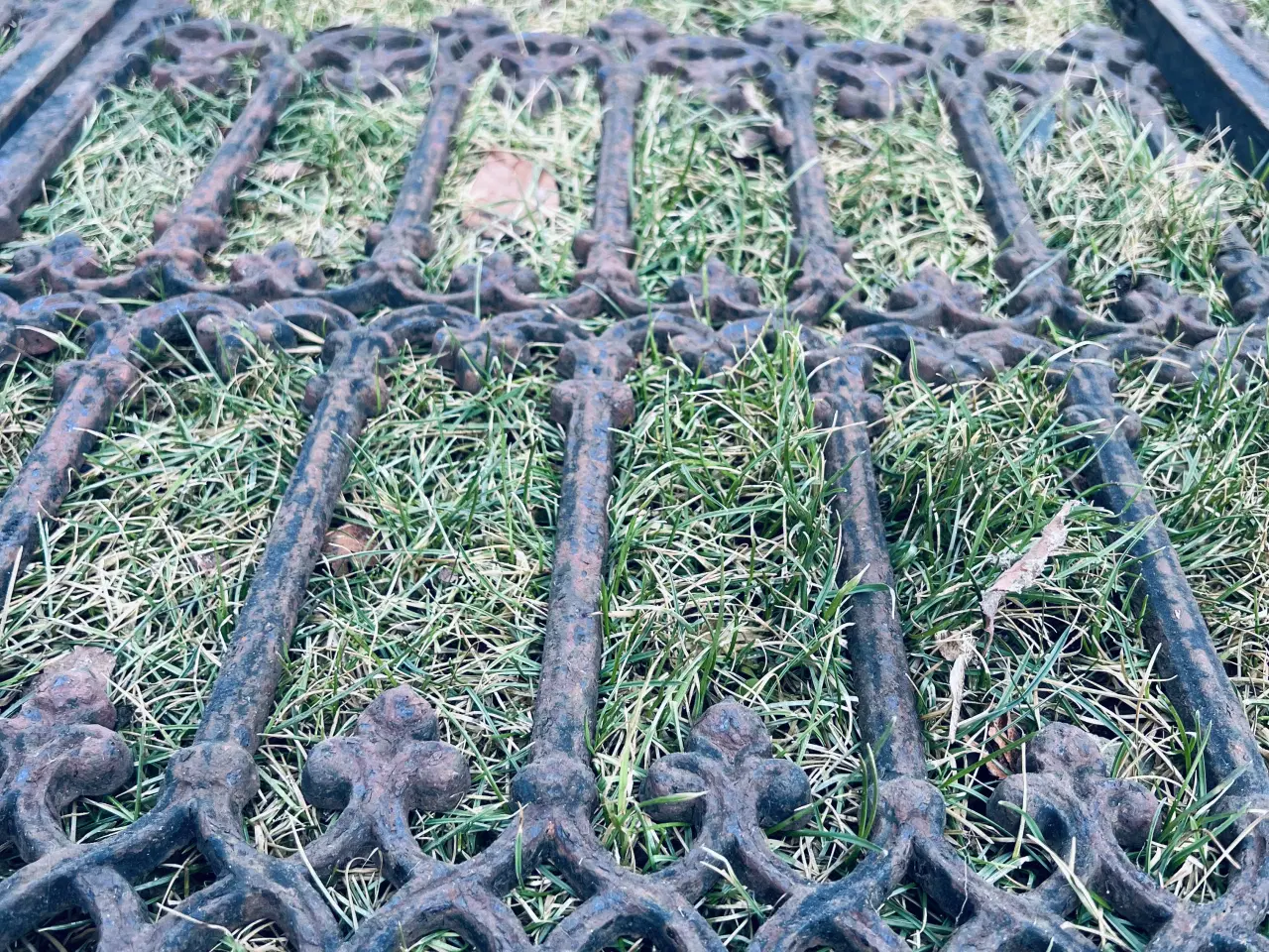 Billede 4 - Fra Nonnekloster. Støbejerns hegn. 3 meter.