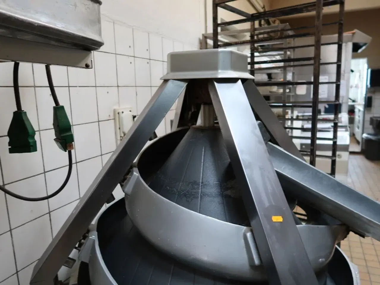 Billede 9 - Keglerundvirker SINMAG SMQ-20