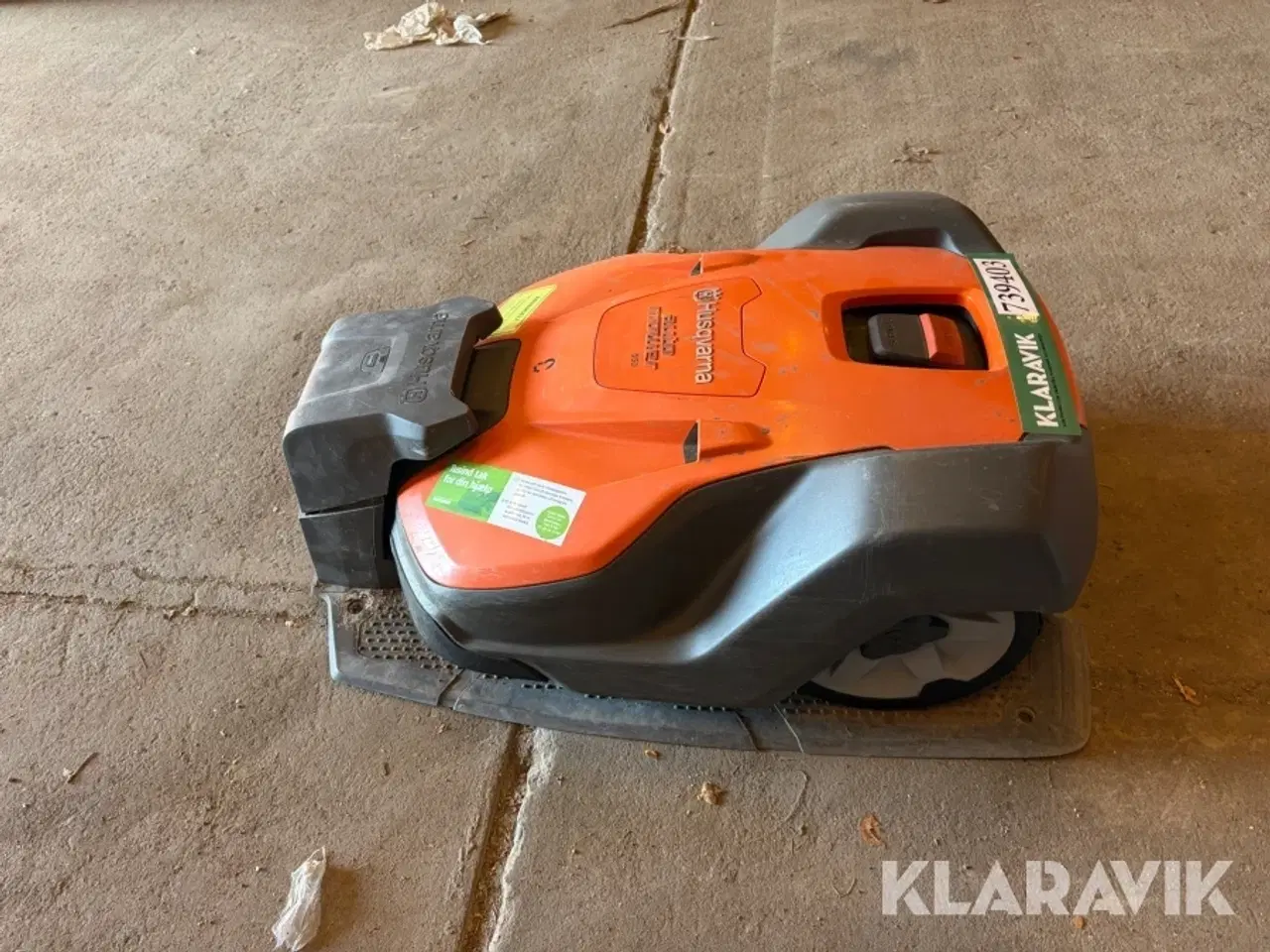 Billede 2 - Robot plæneklipper Husqvarna 550 med ladestation